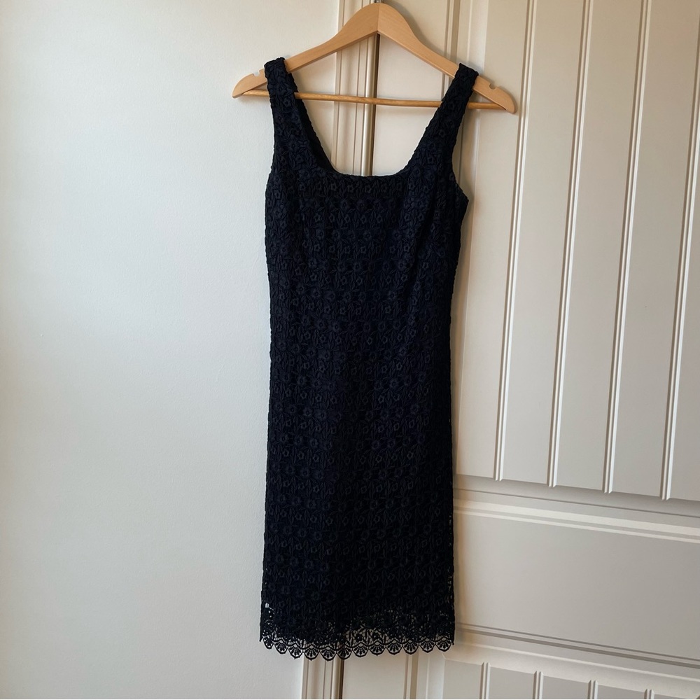 Gorgeous Black Square Neck Lace Overlay Shift Dress! LBD